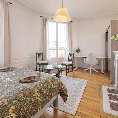 Appartamento Eiffel Tower View 3br Balcony *