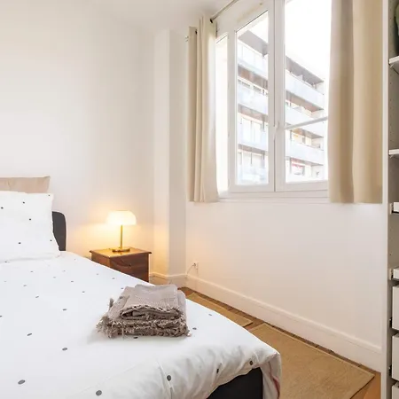 Appartamento Eiffel Tower View 3br Balcony *